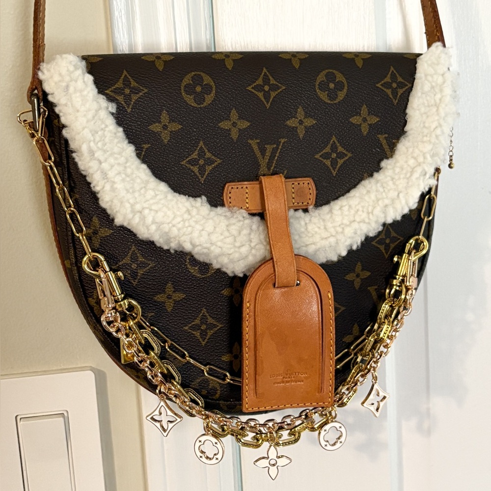 Louis Vuitton shearling chantilly
